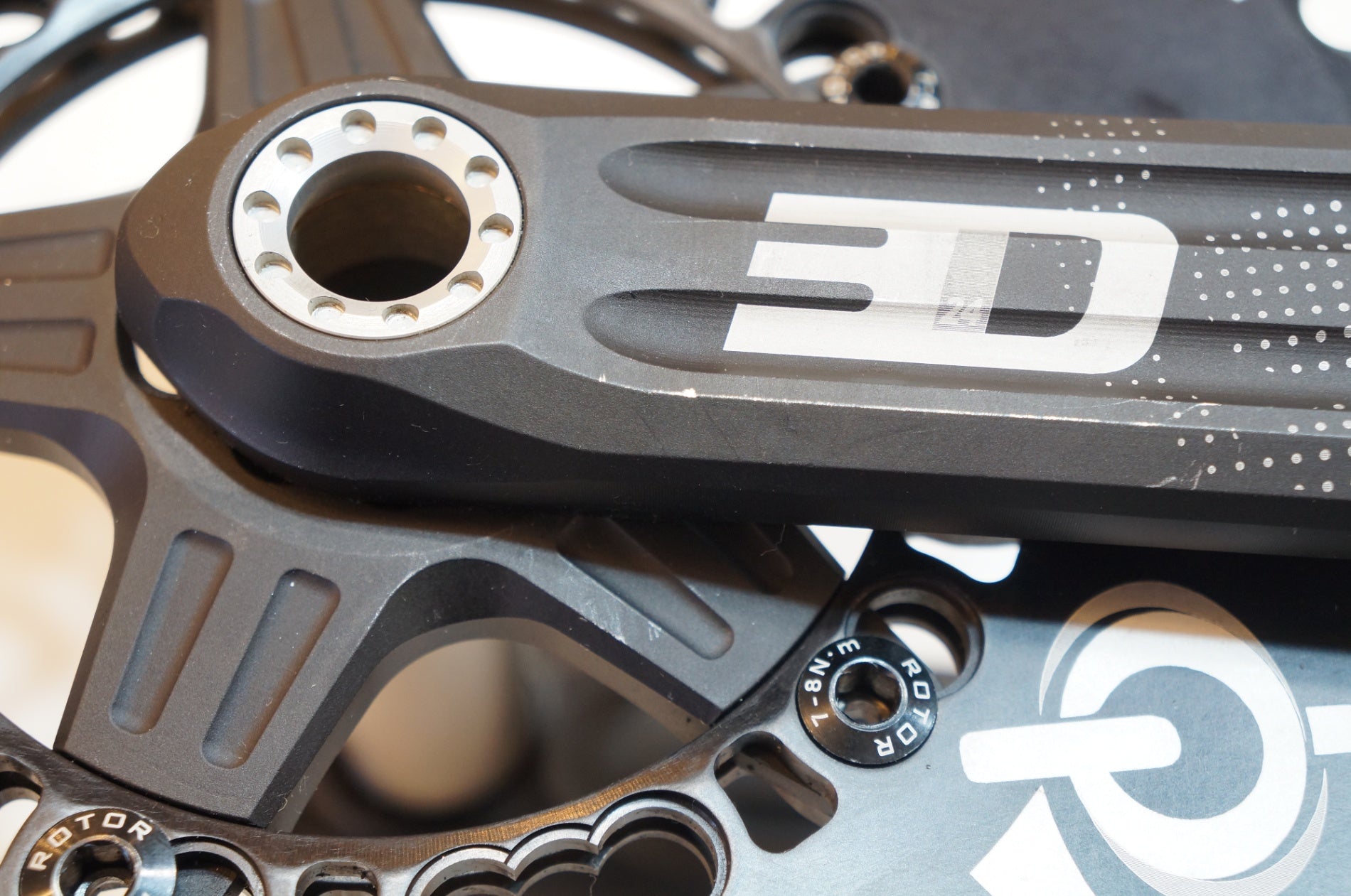 ROTOR 「ローター」 3D 52-36T 172.5mm クランク / バイチャリ浦和ベース