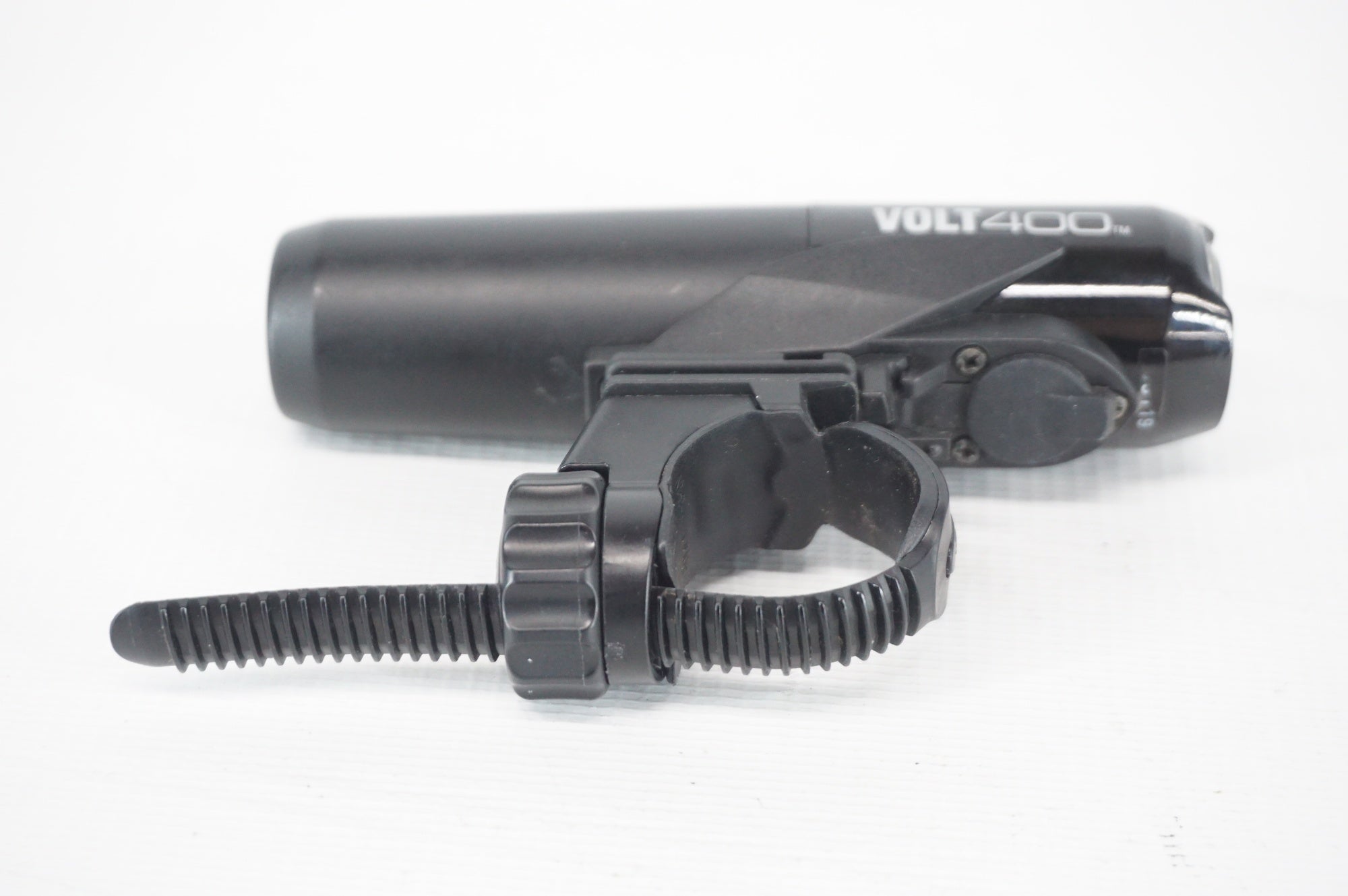 CATEYE 「キャットアイ」 VOLT400 フロントライト / 阪急塚口店