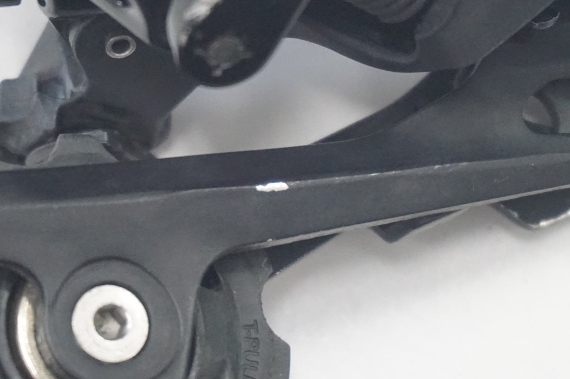 SHIMANO 「シマノ」 105 RD-R7000 リアディレイラー / 福岡店