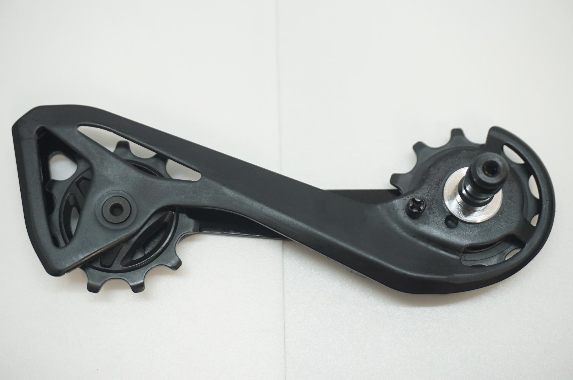 CARBON DRY JAPAN R9250/R8150 プーリーケージ Amazon.co.jp: Carbon Dry Japan (カーボンドライジャパン) CDJ ビッグ