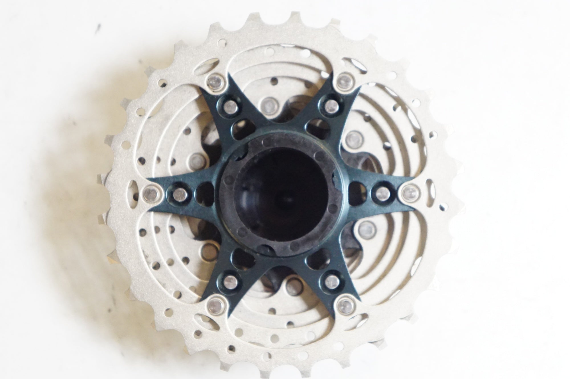 SHIMANO 「シマノ」 ULTEGRA CS-R8000 14-28T 11速 スプロケット