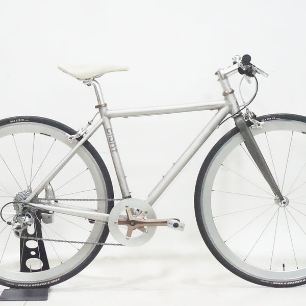 GIANT　tradistトラディスト-手渡しのみでお願いします GIANT 「ジャイアント」 TRADIST LTD 2010年頃 クロスバイク/ 京都西院