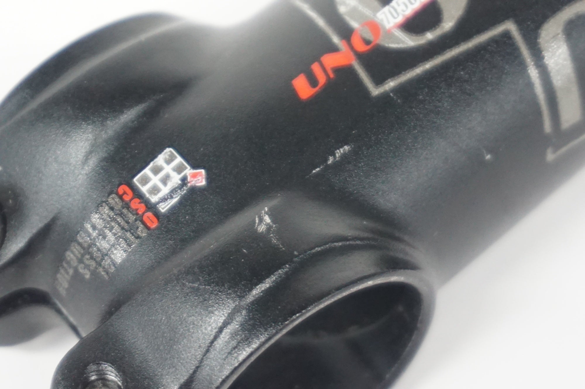 UNO 「ウノ」 Φ31.8 100mm ステム / 阪急塚口店
