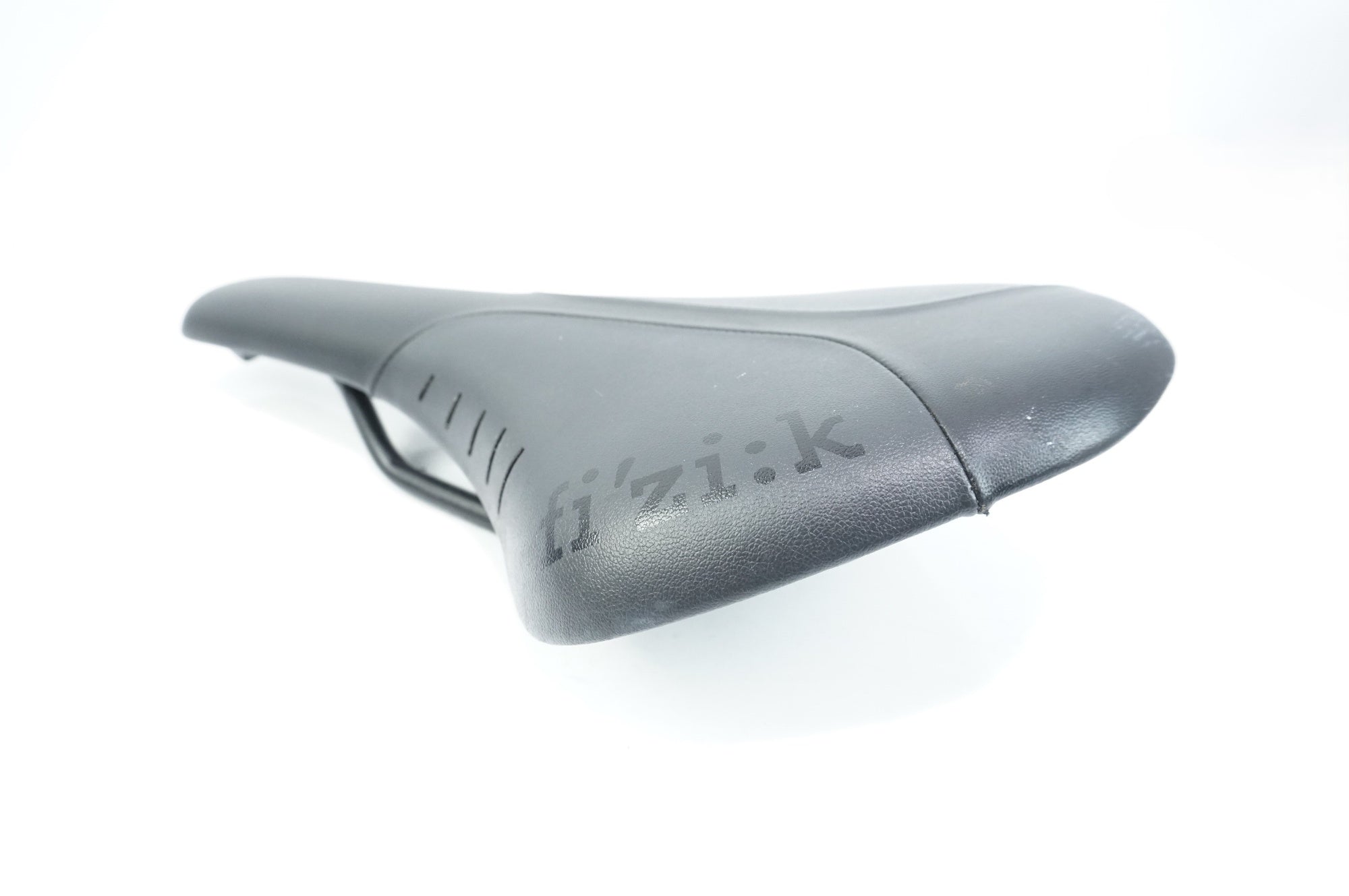 FIZIK 「フィジーク」 ANTARES R7 サドル / 中目黒店