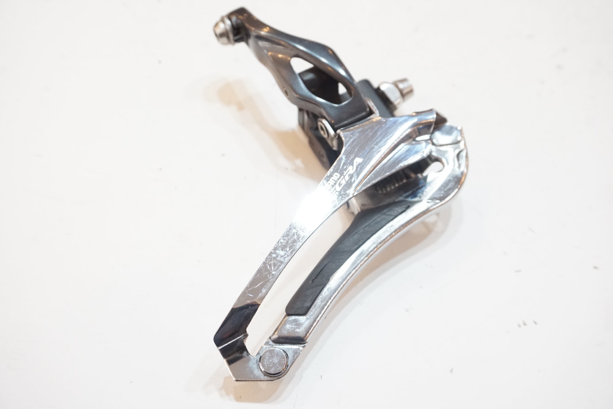 SHIMANO 「シマノ」 ULTEGRA FD-6800 フロントディレイラー