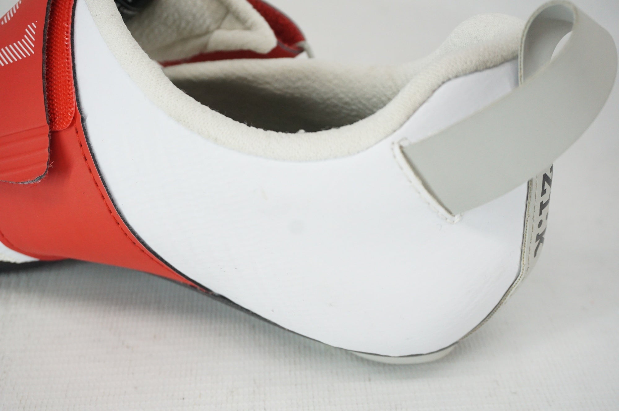 FIZIK 「フィジーク」 TRANSIRO HYDRA AEROWEAVE CARBON 27cm シューズ / 阪急塚口店