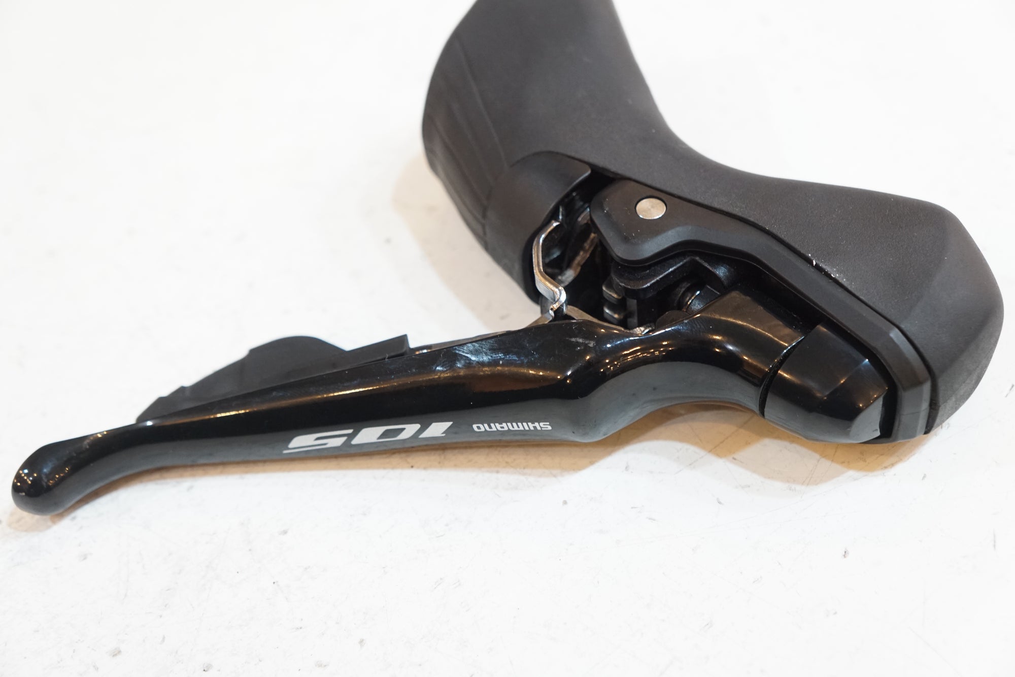 SHIMANO 「シマノ」 105 ST-R7020 デュアルコントロールレバー