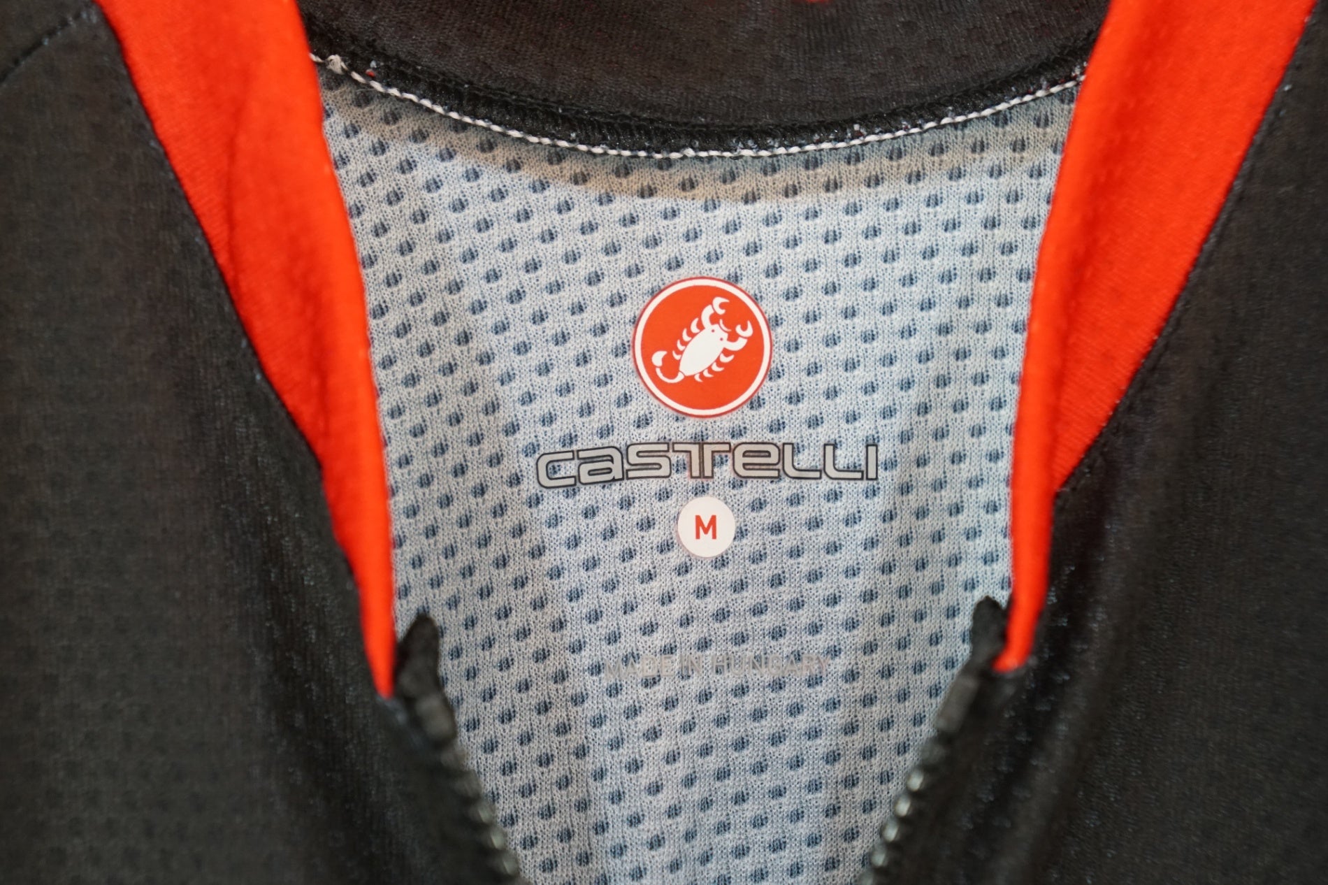 CASTELLI 「カステリ」 WILIER Mサイズ サイクルジャージ / バイチャリ浦和ベース