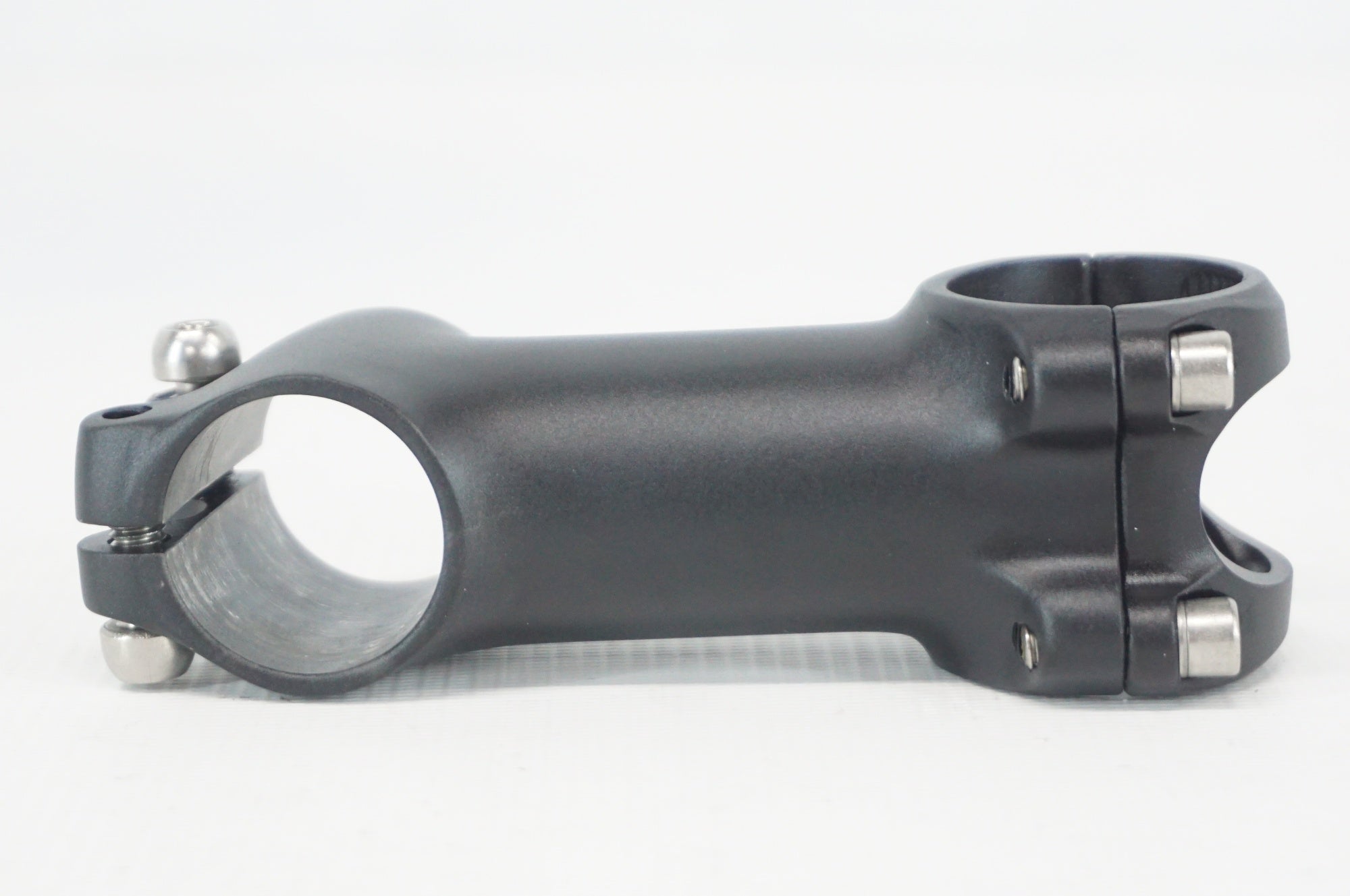 BENEFIT 「ベネフィット」 ST52 Φ31.8 80mm ステム / 阪急塚口店