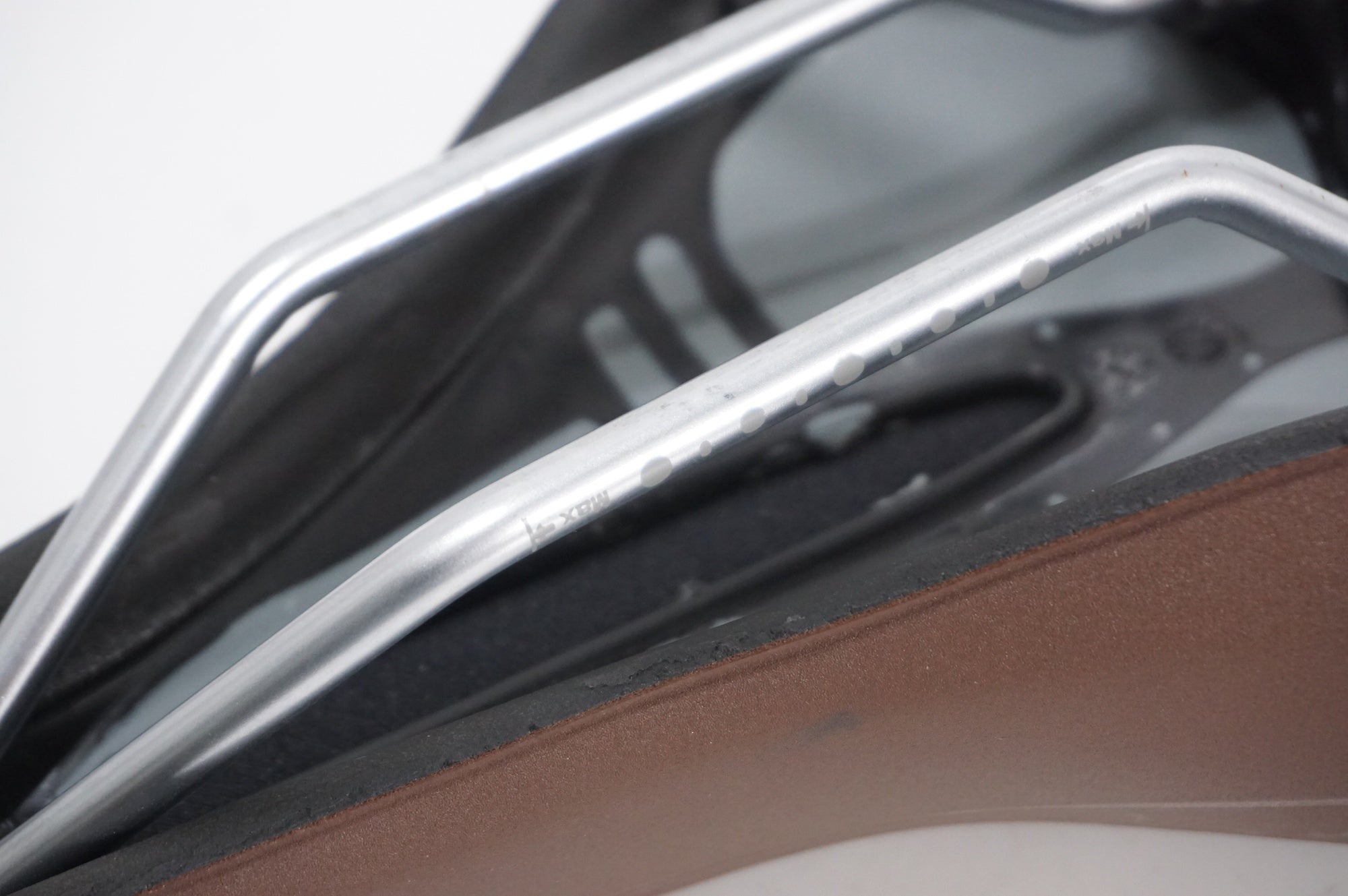 TIOGA 「タイオガ」 ACENTIA GEMINUS サドル / AKIBA店