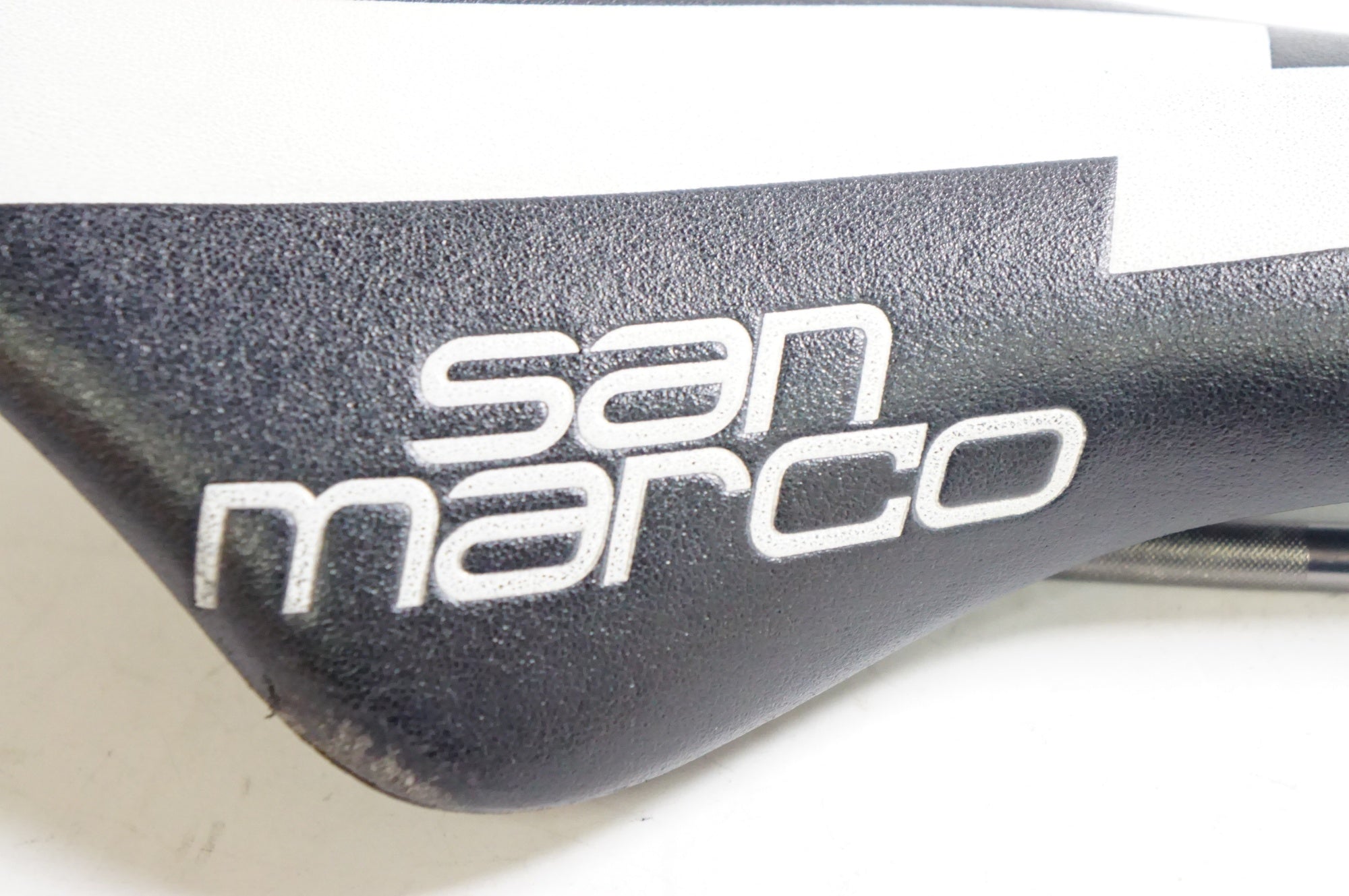 SAN MARCO 「サンマルコ」 CONCOR TEAM サドル / 熊谷本店