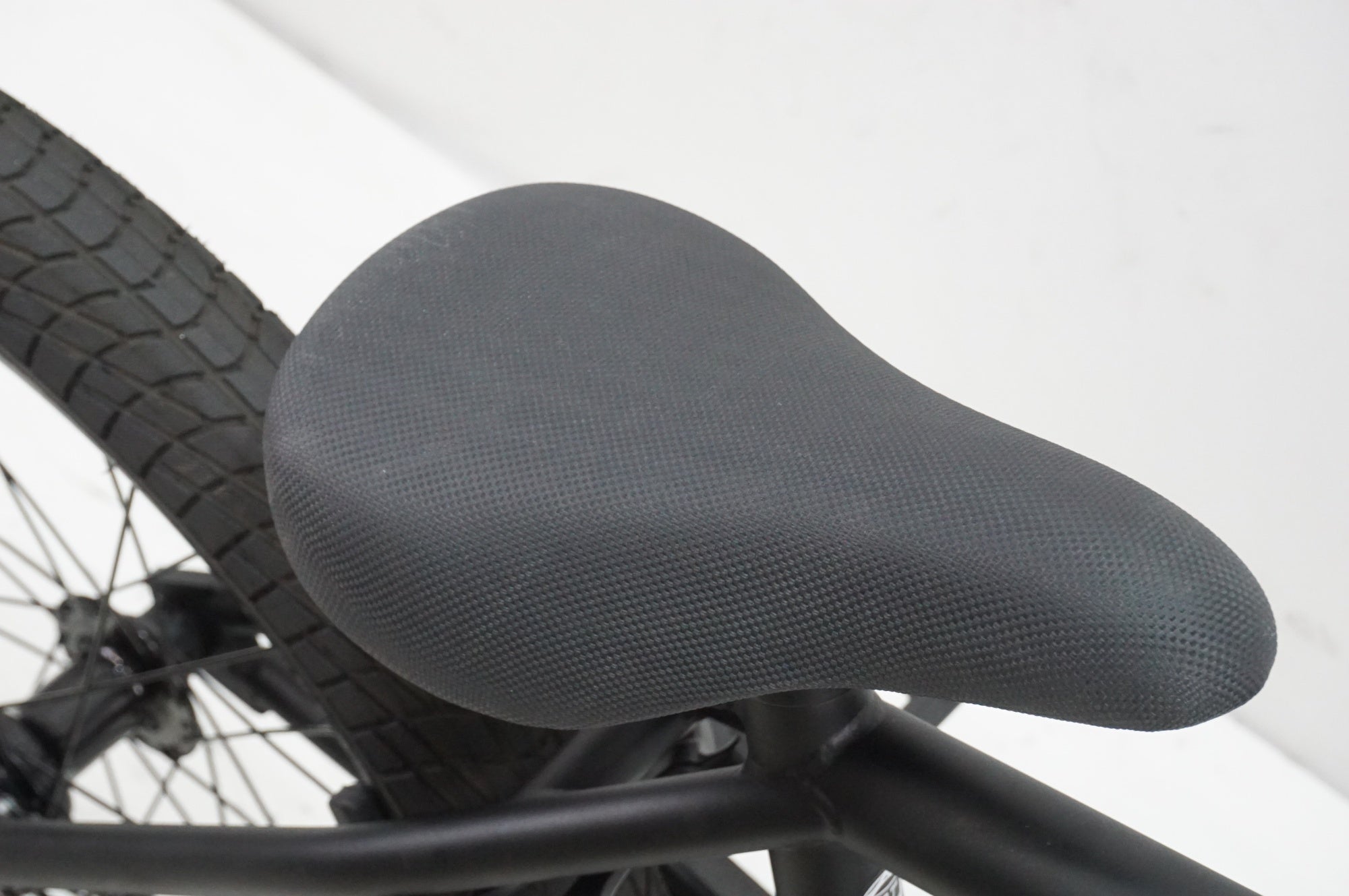 DURCUS ONE 「ダーカスワン」 RAW 2025年モデル 20インチ BMX / 大宮店