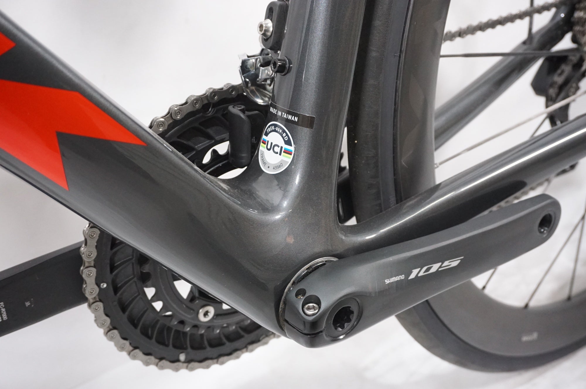 TREK 「トレック」 EMONDA SL5 2023年モデル ロードバイク / AKIBA店