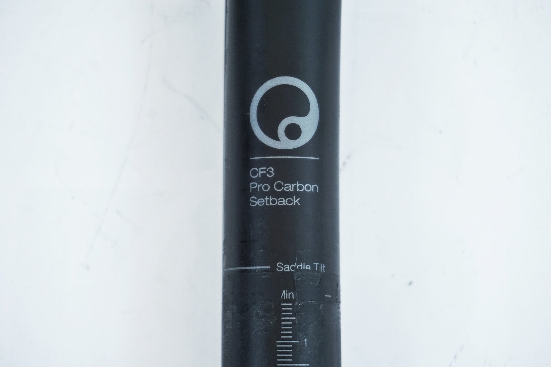 ERGON 「エルゴン」 CF3 PRO Carbon Φ27.2 330mm シートポスト / 有明ガーデン店