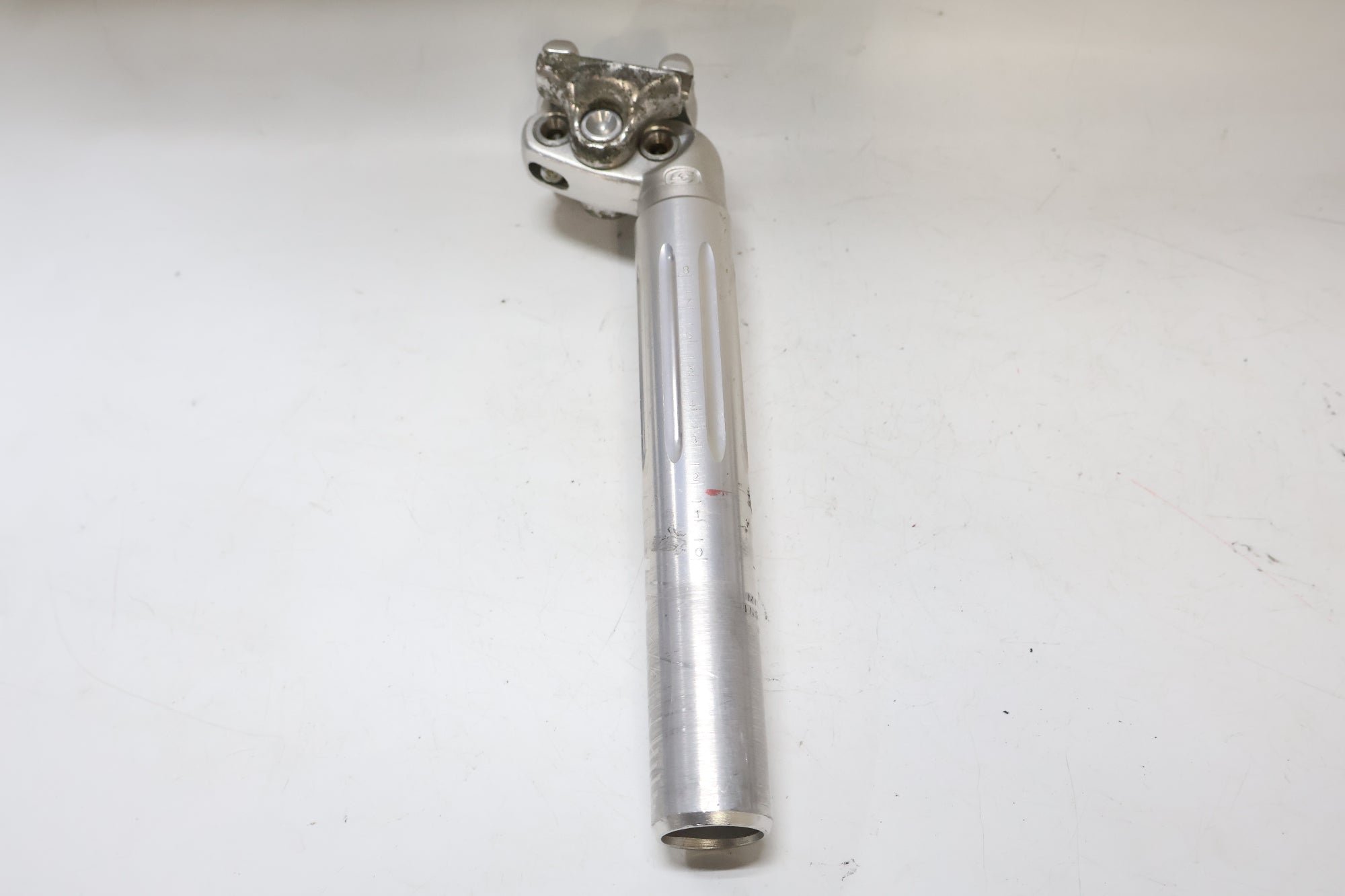 SUGINO 「スギノ」 MIGHTY NJS 200mm φ27.2 シートポスト / 高知店