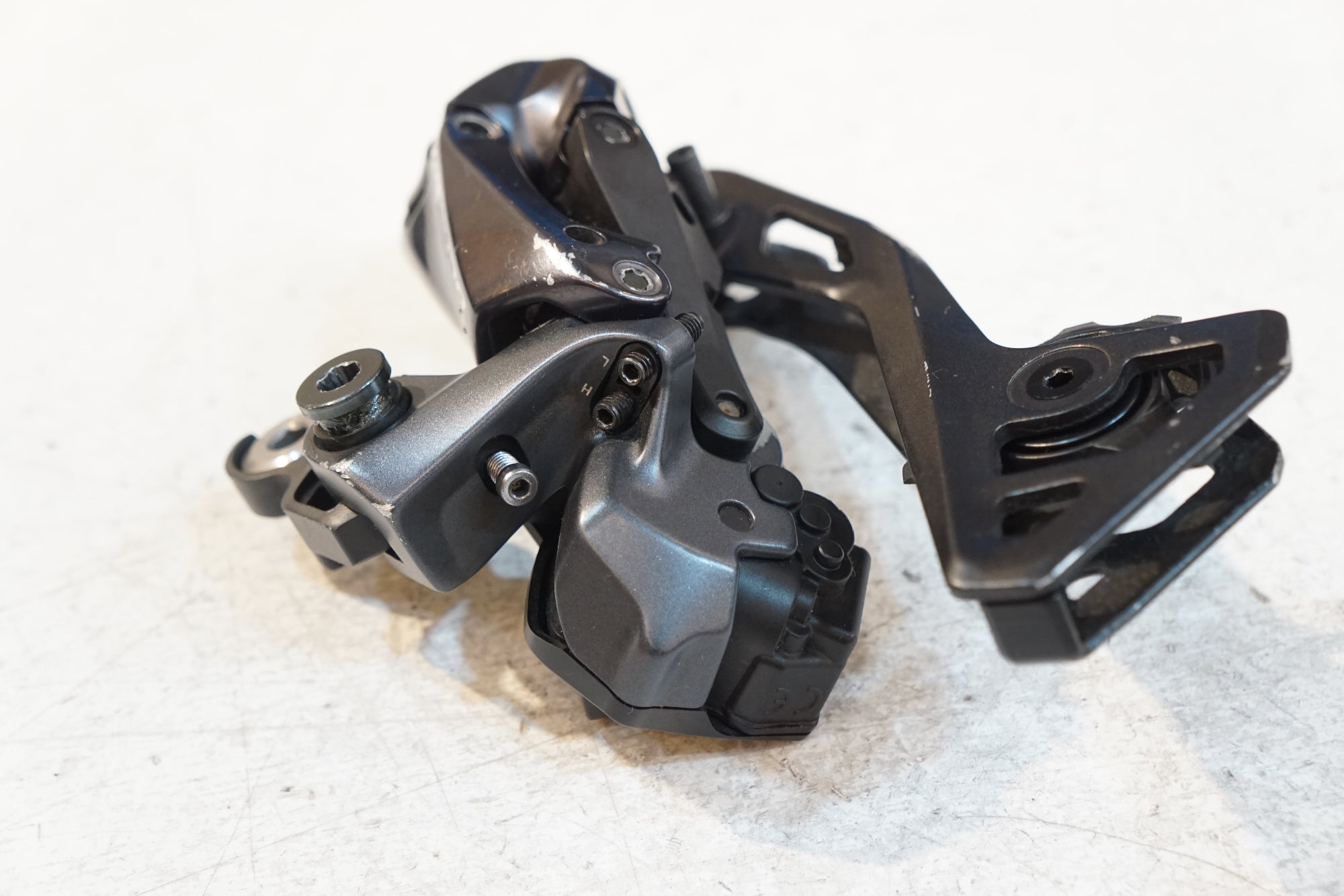 SHIMANO 「シマノ」 ULTEGRA RD-R8050 リアディレイラー / バイチャリ浦和ベース
