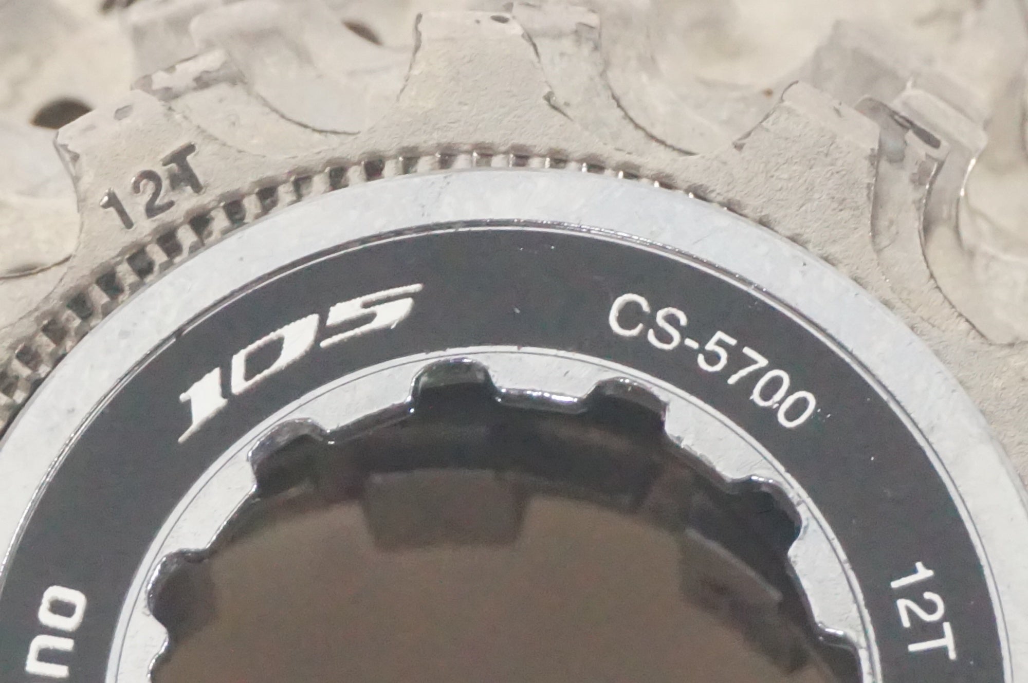 SHIMANO 「シマノ」 105 CS-5700 10S 12-27T スプロケット / AKIBA店