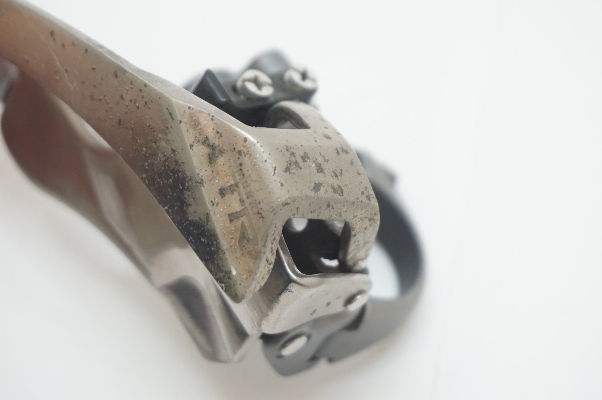 SHIMANO 「シマノ」 XTR FD-M950 フロントディレイラー / 福岡店