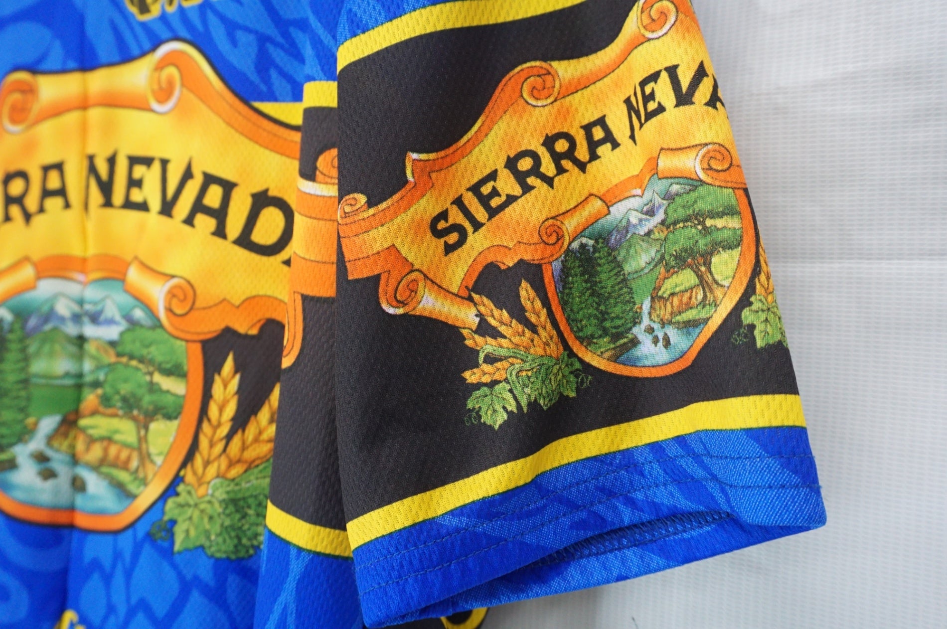 PEARL iZUMi 「パールイズミ」 Sierra Nevada MEDIUMサイズ ジャージ / 阪急塚口店