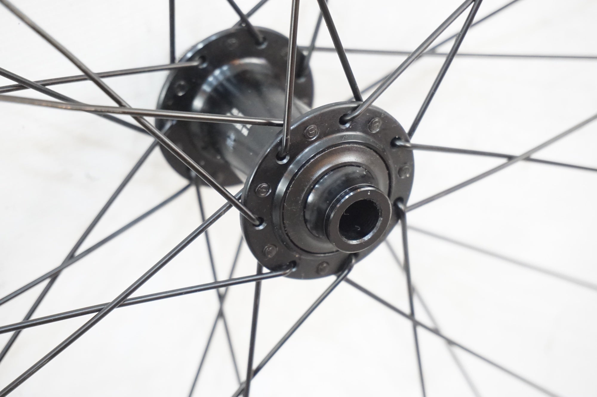 DT SWISS 「ディーティースイス」 R460DB リム SHIMANO TC500 ハブ SHIMANO / SRAM 11S ホイールセット / 浦和ベース