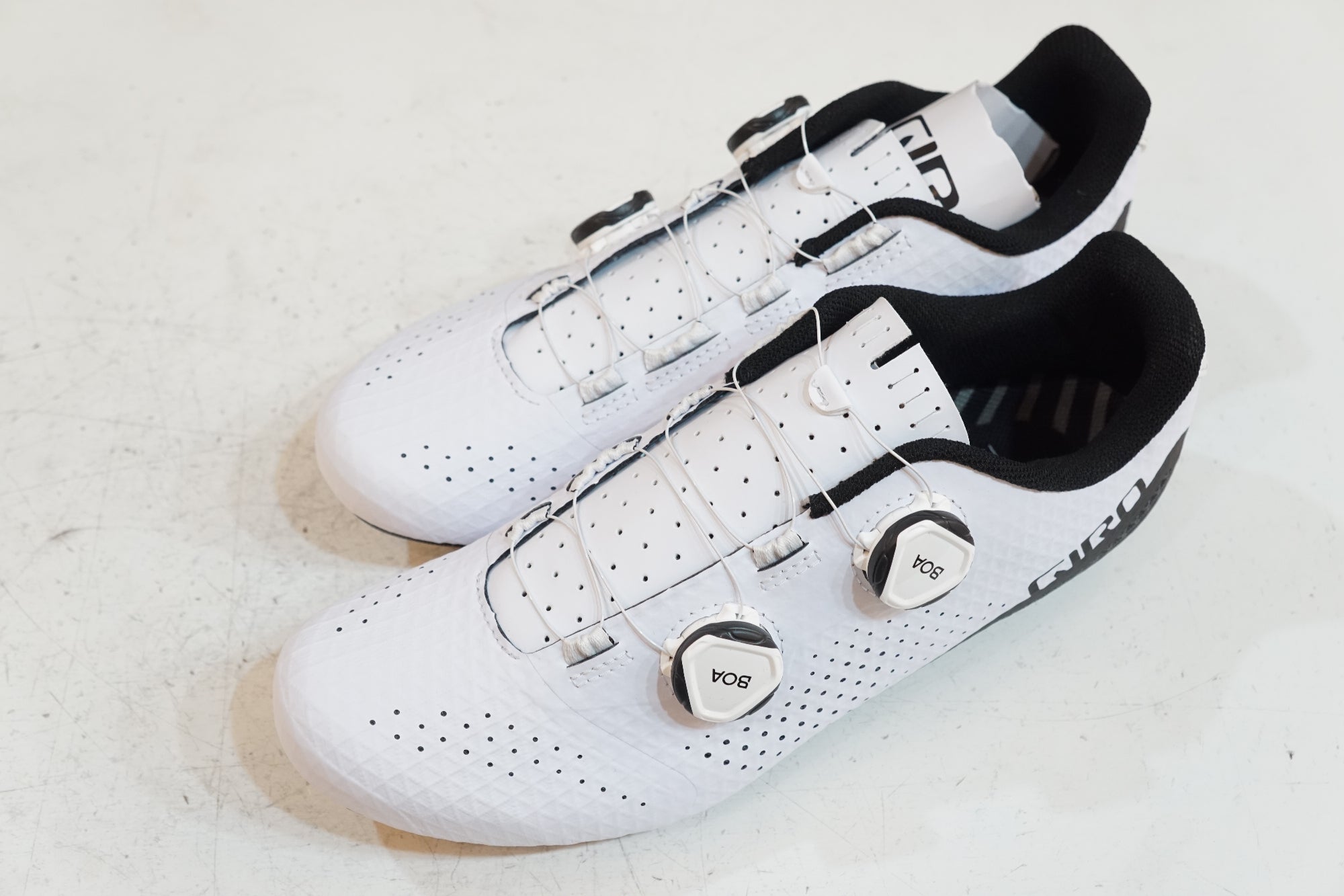 GIRO 「ジロ」 REGIME 9.5 シューズ / バイチャリ浦和ベース