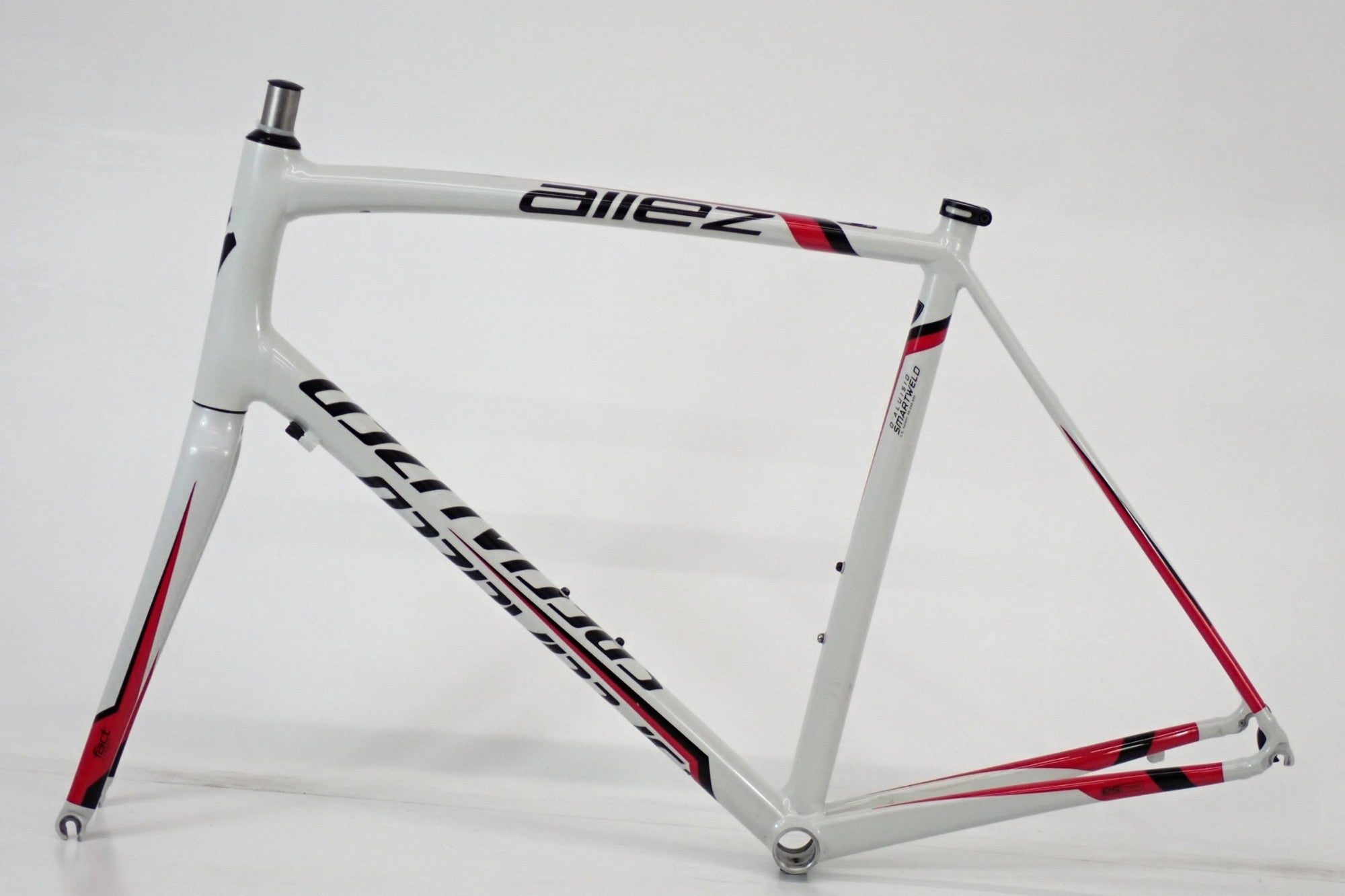 SPECIALIZED 「スペシャライズド」 ALLEZ 2015年モデル フレームセット