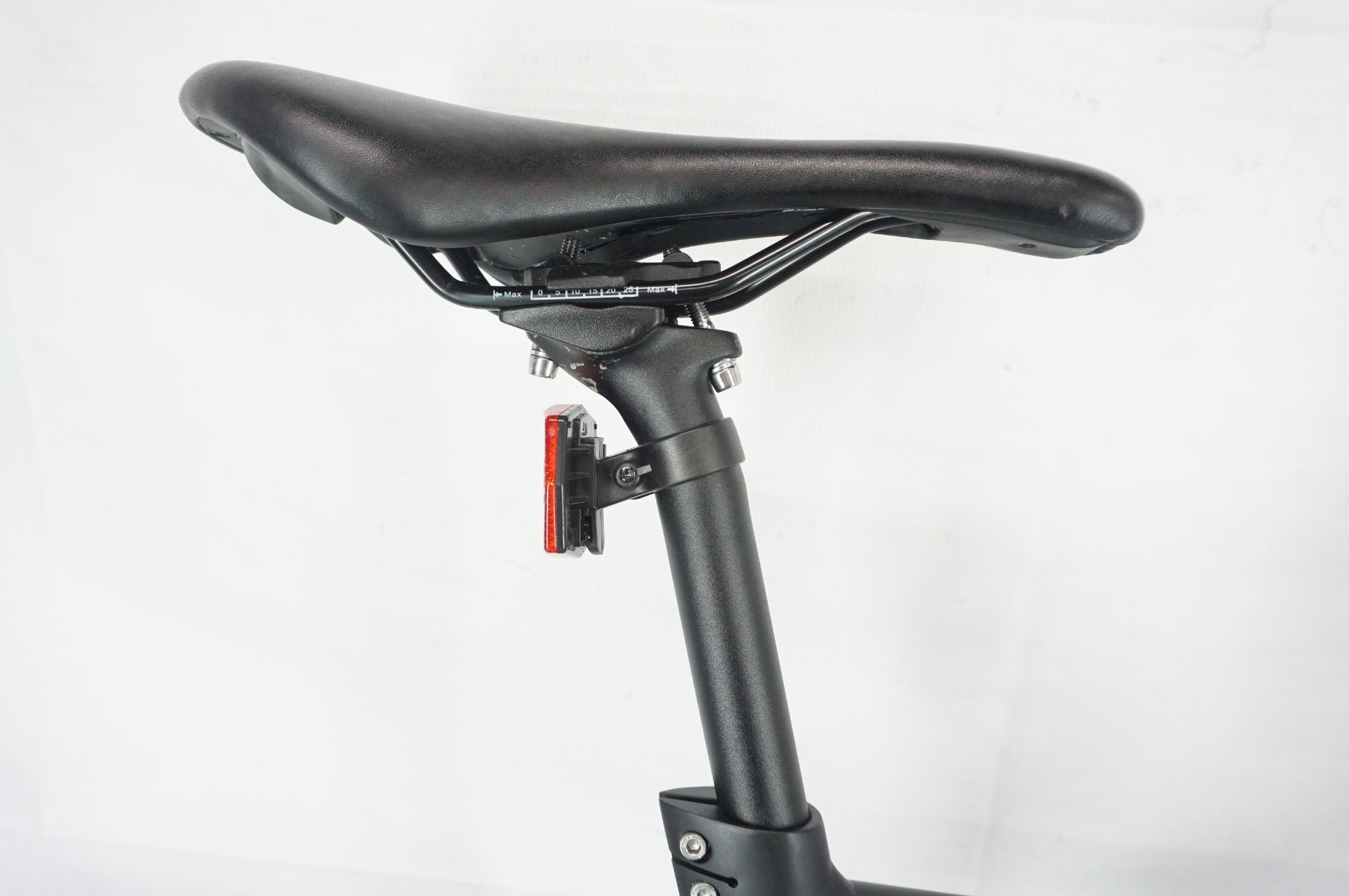 TERN 「ターン」 SURGE 2023年モデル 20インチ ミニベロ / 阪急塚口店 ITC41Y52BZ69 TERN 「ターン」 SURGE 2024年モデル 20インチ ミニベロ / バイチャリ