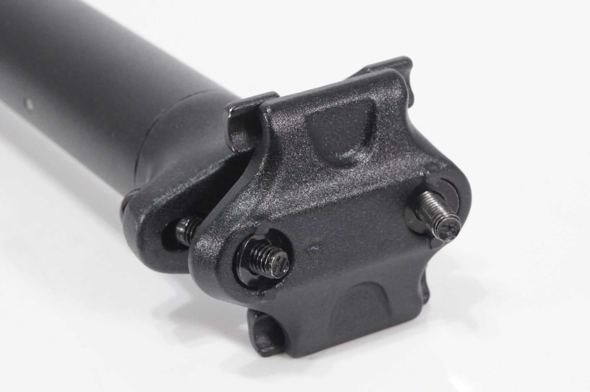 ZOOM LIGHT SKIN S321 φ31.6 350mm シートポスト / AKIBA店