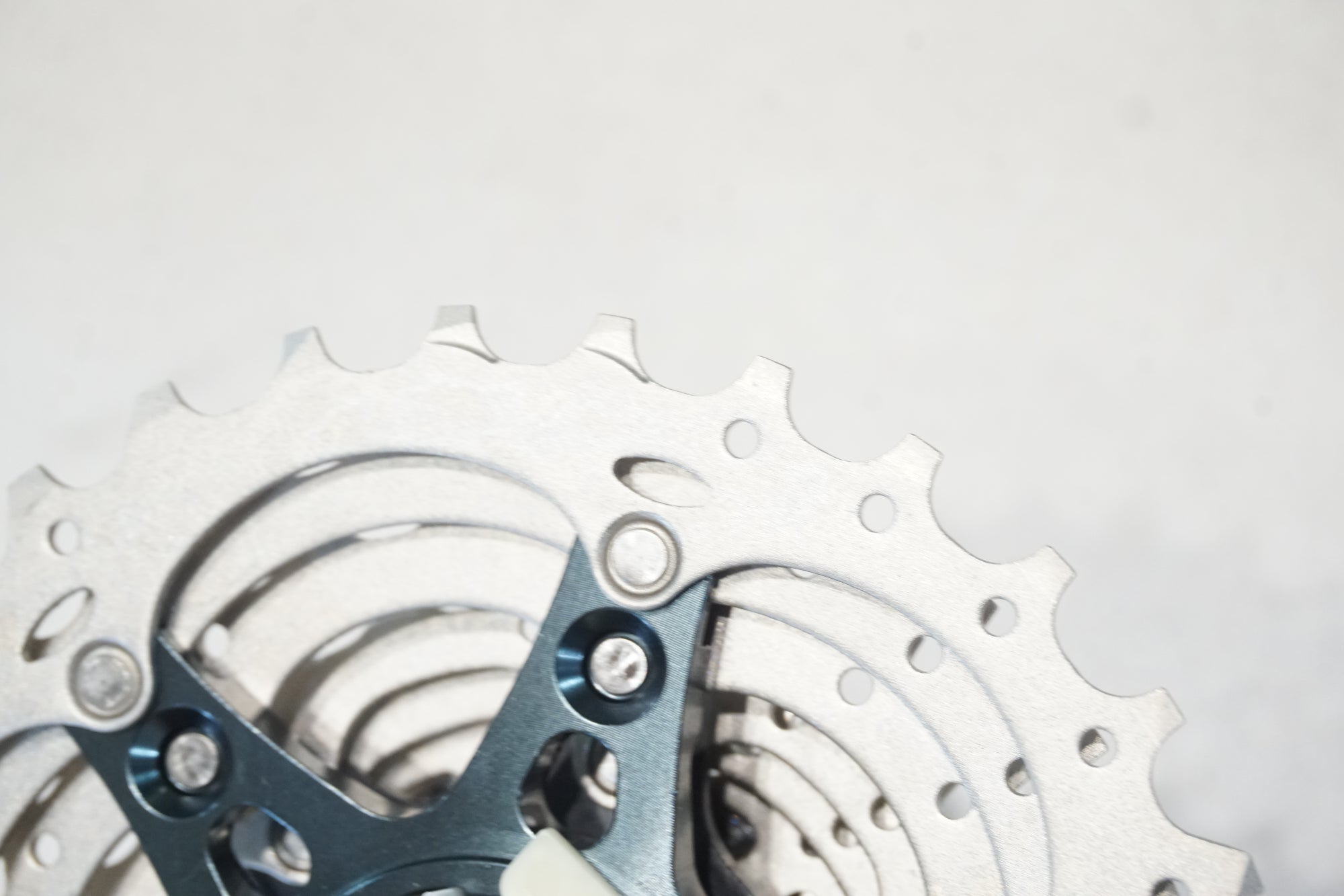 SHIMANO 「シマノ」 ULTEGRA CS-R8000 11-30T スプロケット / 横浜戸塚店