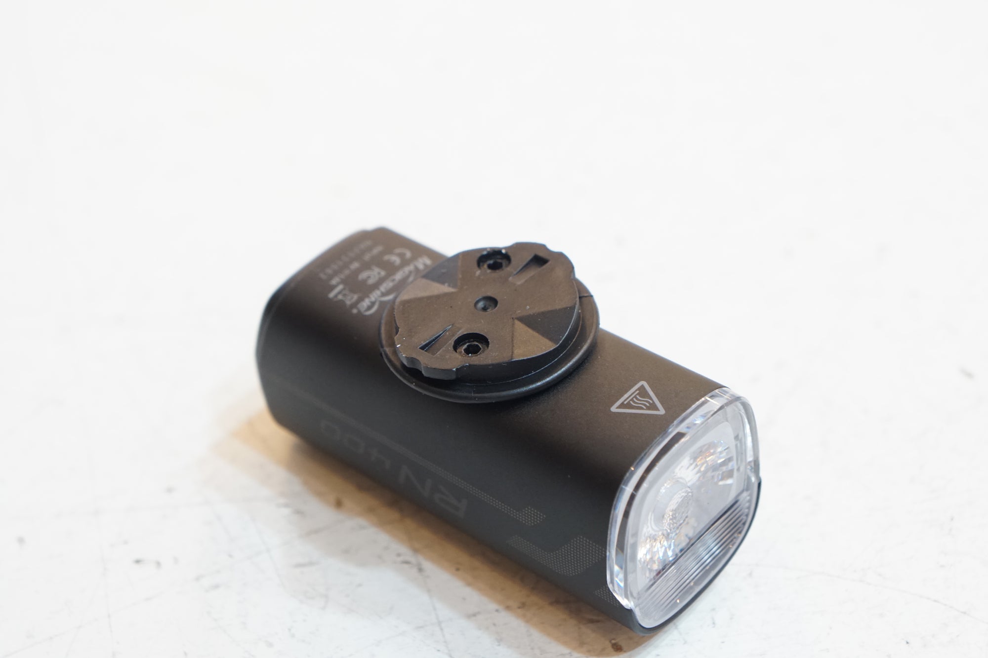 OLIGHT 「オーライト」 RN400 フロントライト / バイチャリ浦和ベース