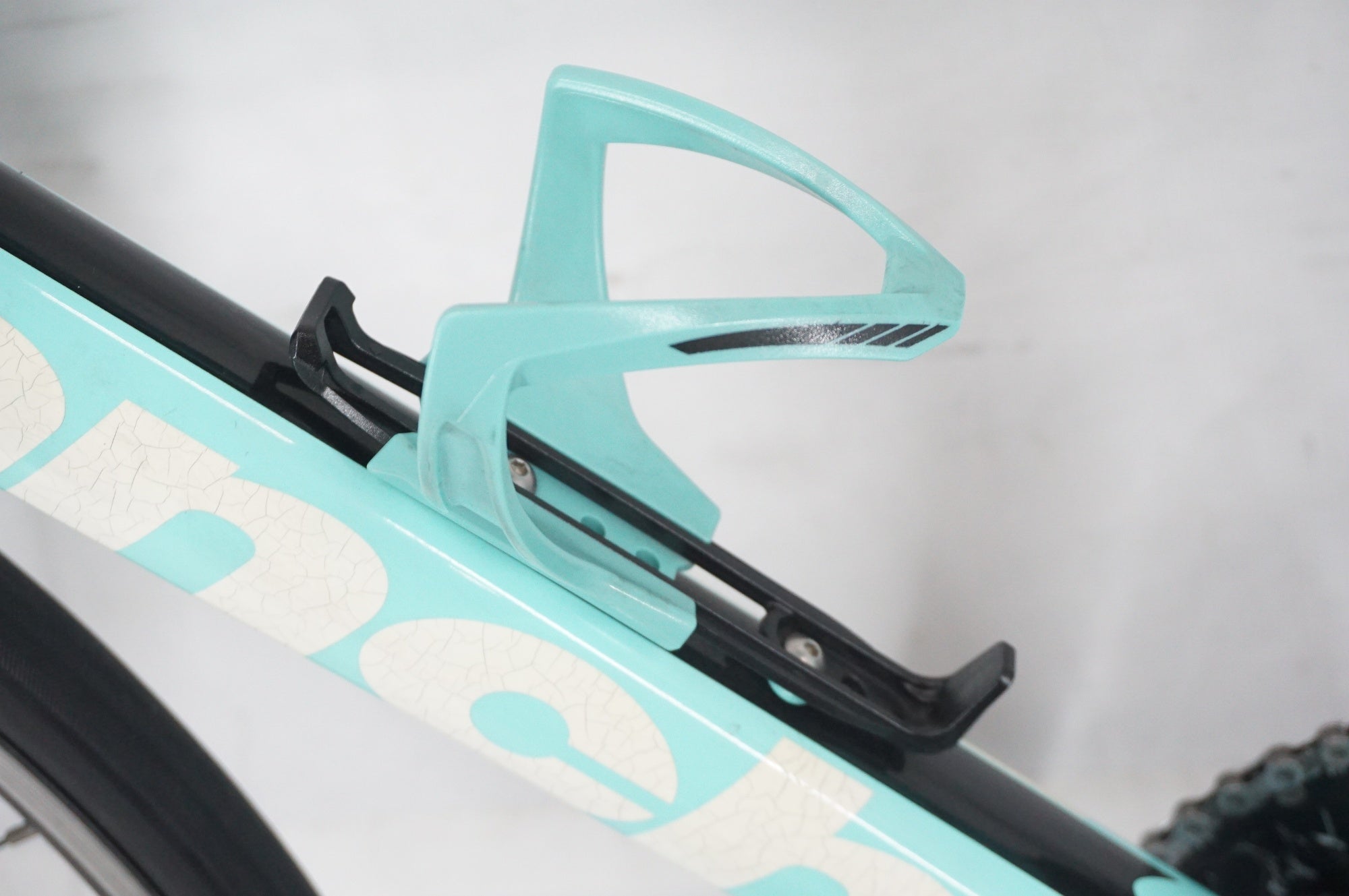 Bianchi ロードバイク SORA 付属品多め BIANCHI 「ビアンキ」 VIA NIRONE7 PRO SORA 2018年モデル ロード