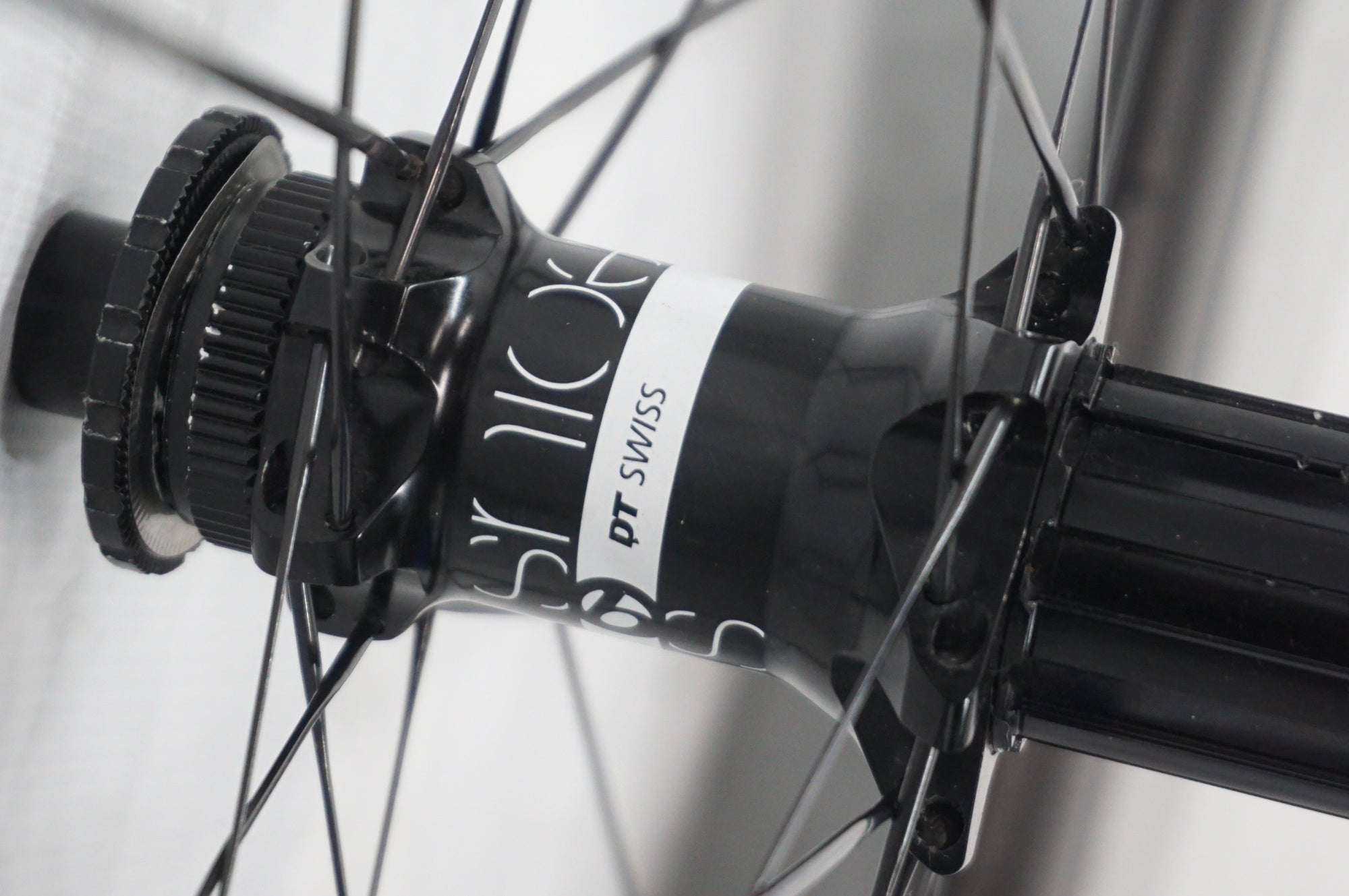 BONTRAGER 「ボントレガー」 AEOLUS 5 TLR DISC シマノ11速 ホイールセット / 阪急塚口店