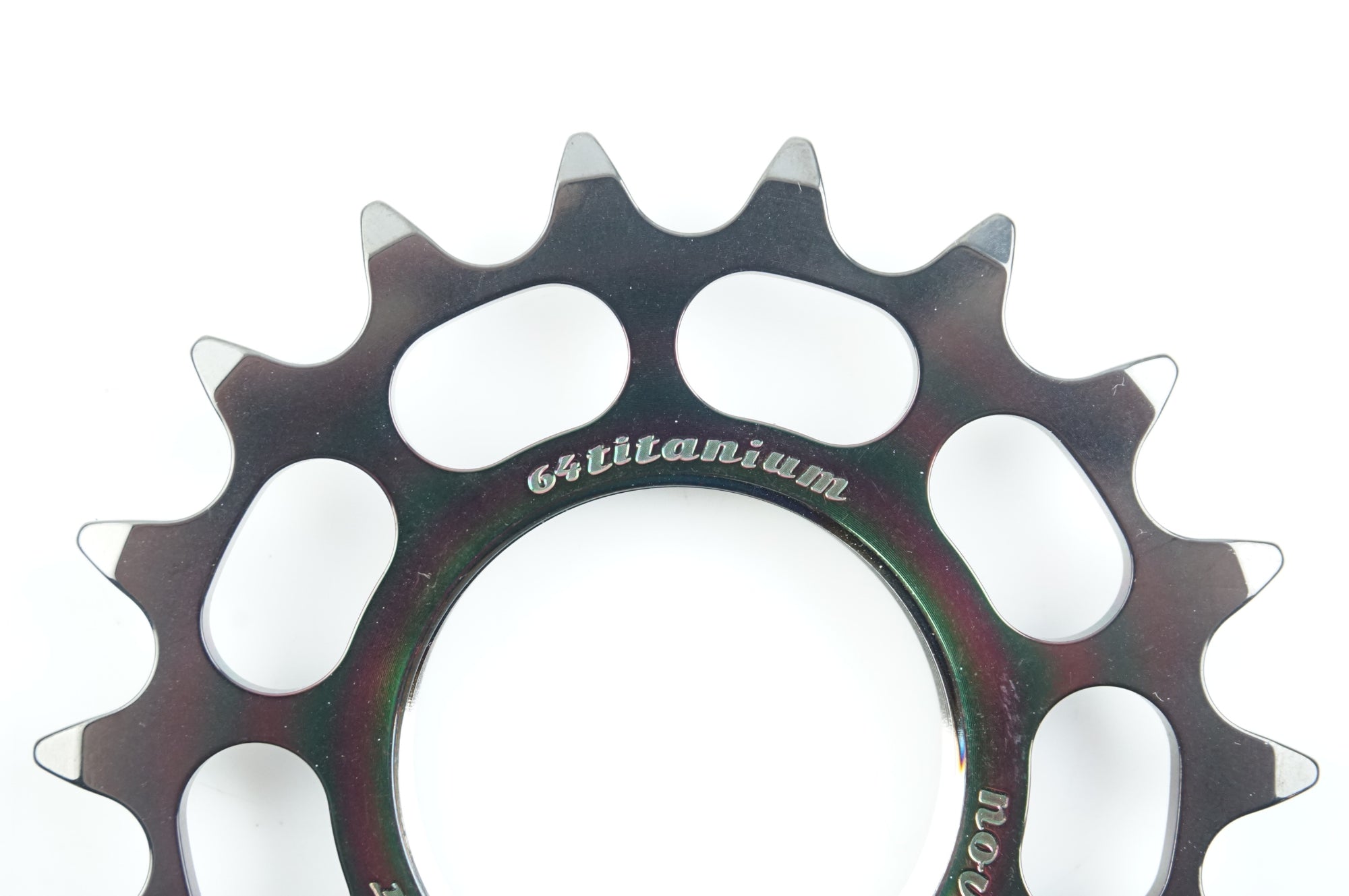 NOVACORONA 「ノバコローナ」 64チタン 18T コグ / 中目黒店