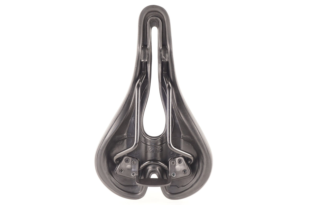 SELLE SMP 「セラエスエムピー」 TRK GEL サドル / 中目黒店