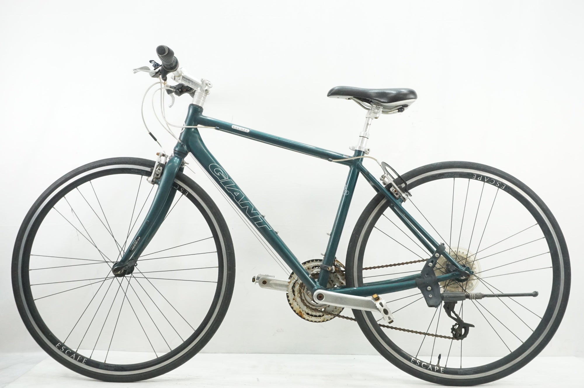 ジャンク GIANT 「ジャイアント」 ESCAPE R3 2010年モデル クロス