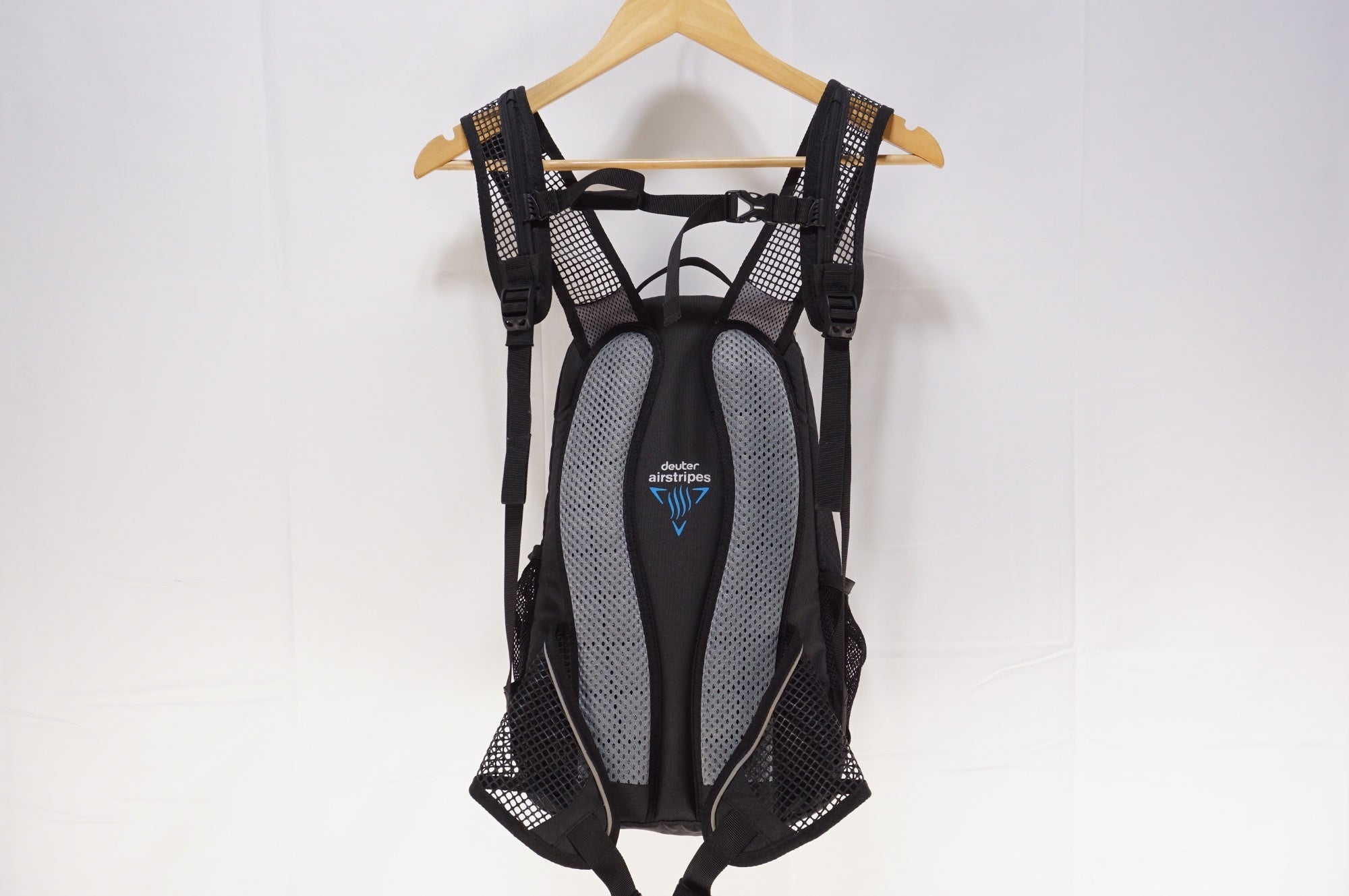 DEUTER 「ドイター」 RACE X バックパック / 中目黒店