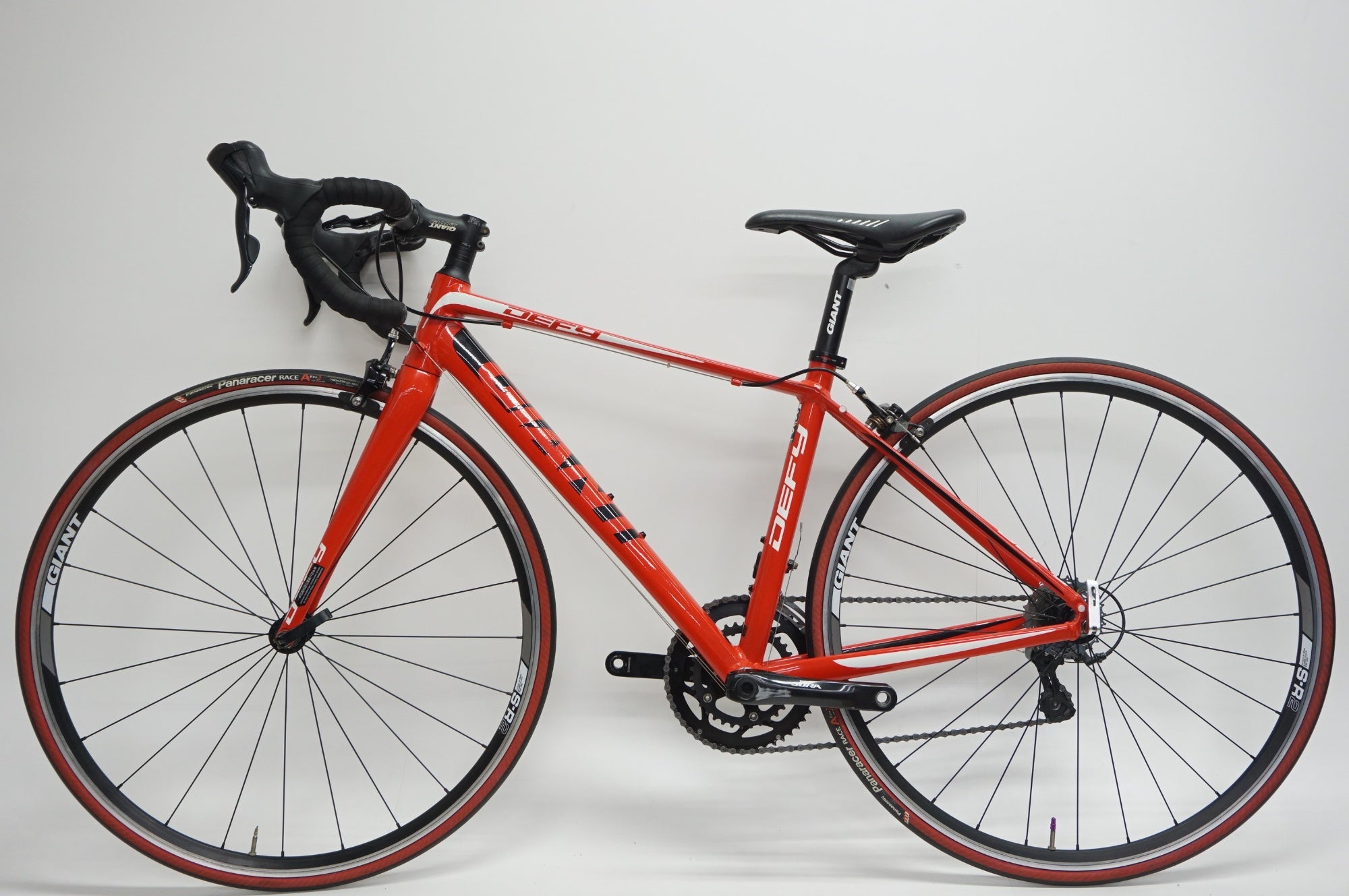 GIANT 「ジャイアント」 DEFY3 2013年モデル ロードバイク / 福岡店