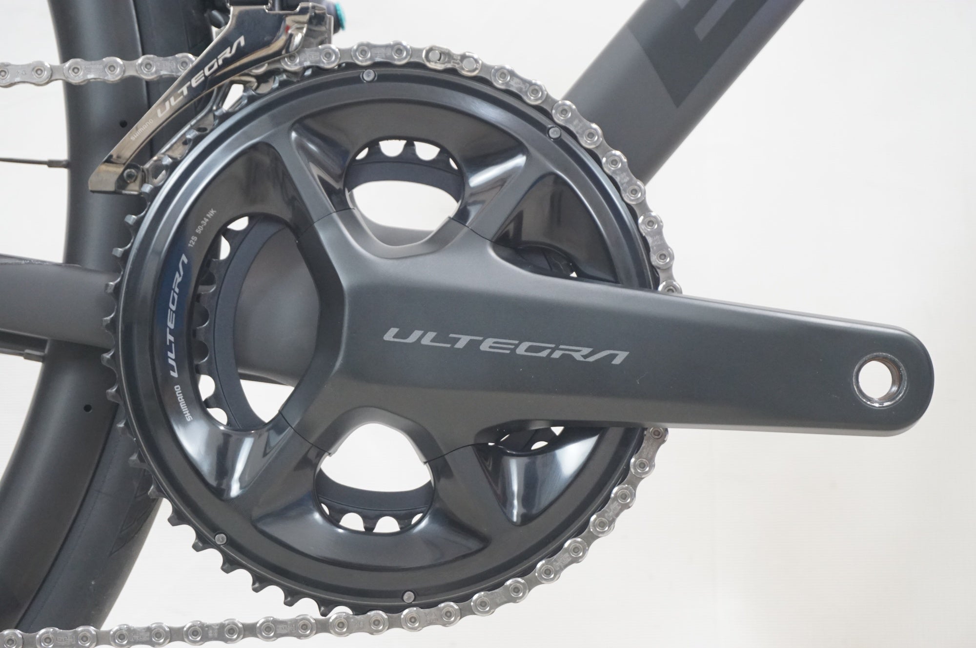 BIANCHI 「ビアンキ」 SPECIALISSIMA PRO ULTEGRA Di2 2025年モデル