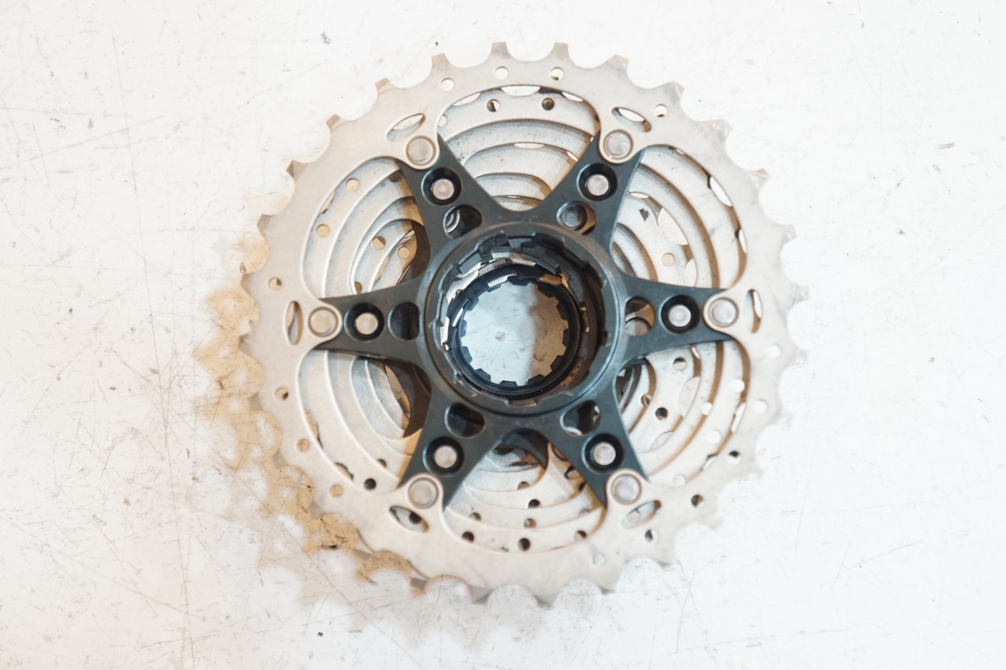 SHIMANO 「シマノ」 ULTEGRA CS-R8000 11-28T スプロケット / バイチャリ浦和ベース